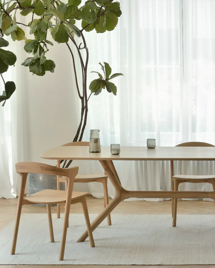 ETHNICRAFT Table X Chene 200cm Lifestyle Lateral.webp
