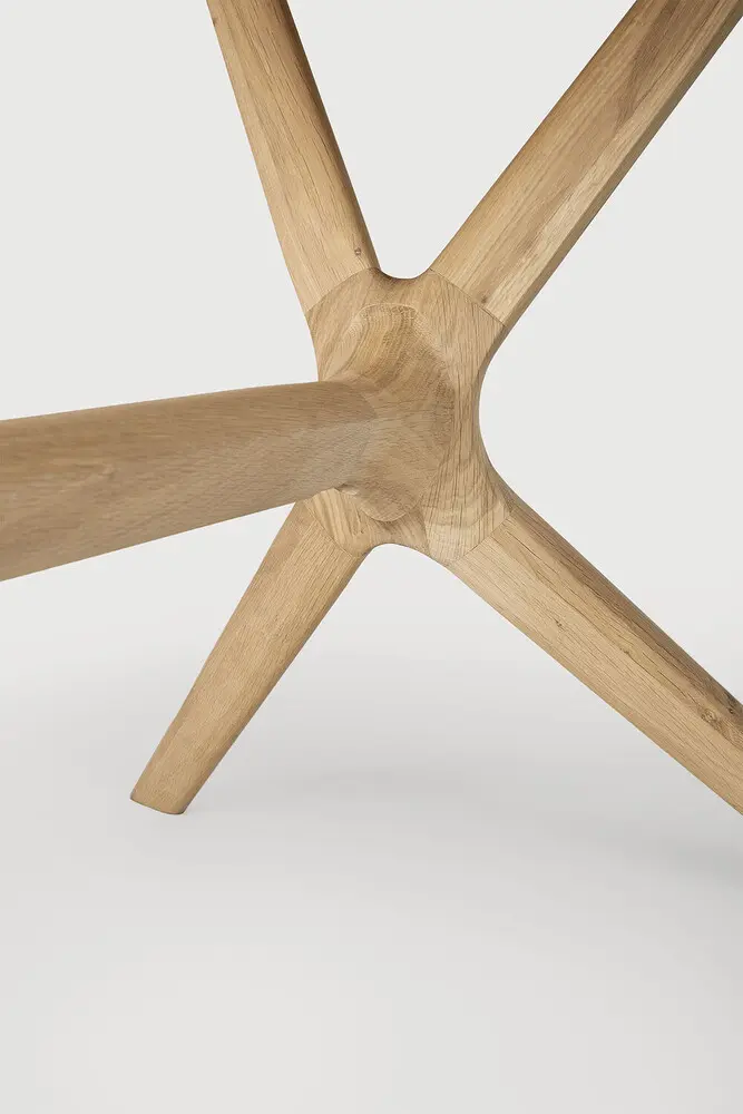ETHNICRAFT Table X Chene 200cm Details Pieds internes.webp