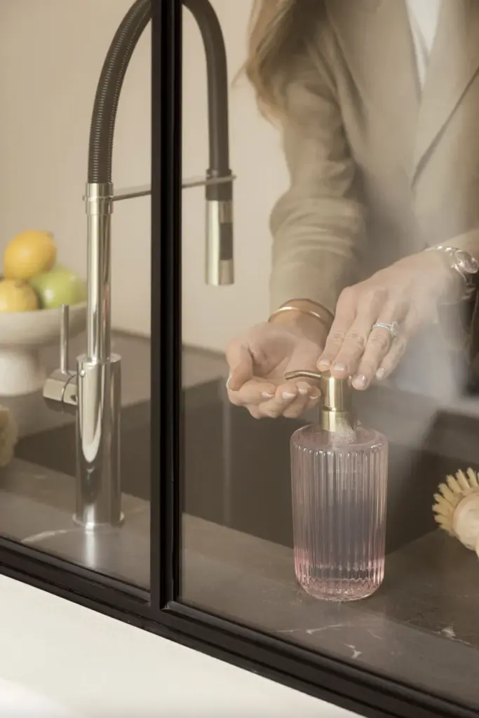 PAVEAU hand wash Pink Kitchen.webp