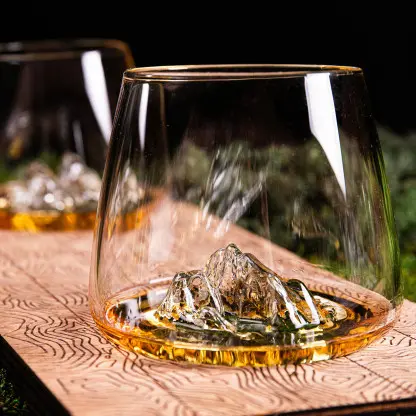 ALASKAN MAKET Verres Topo TRE CIME et MONTE ROSA Lifestyle duo.webp