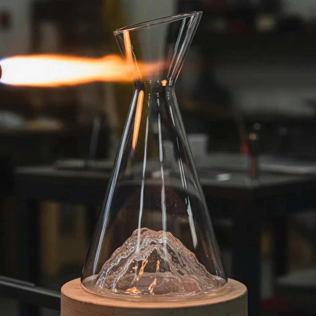 ALASKAN MAKER Carafe Eau MONT BLANC Soufflage.webp
