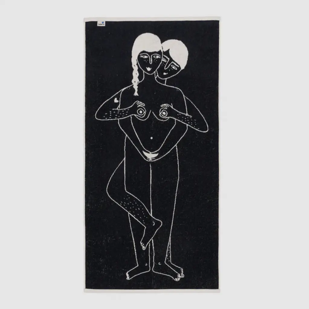 HELEN B Bathtowel COUPLE EVERYWHERE Verso.webp