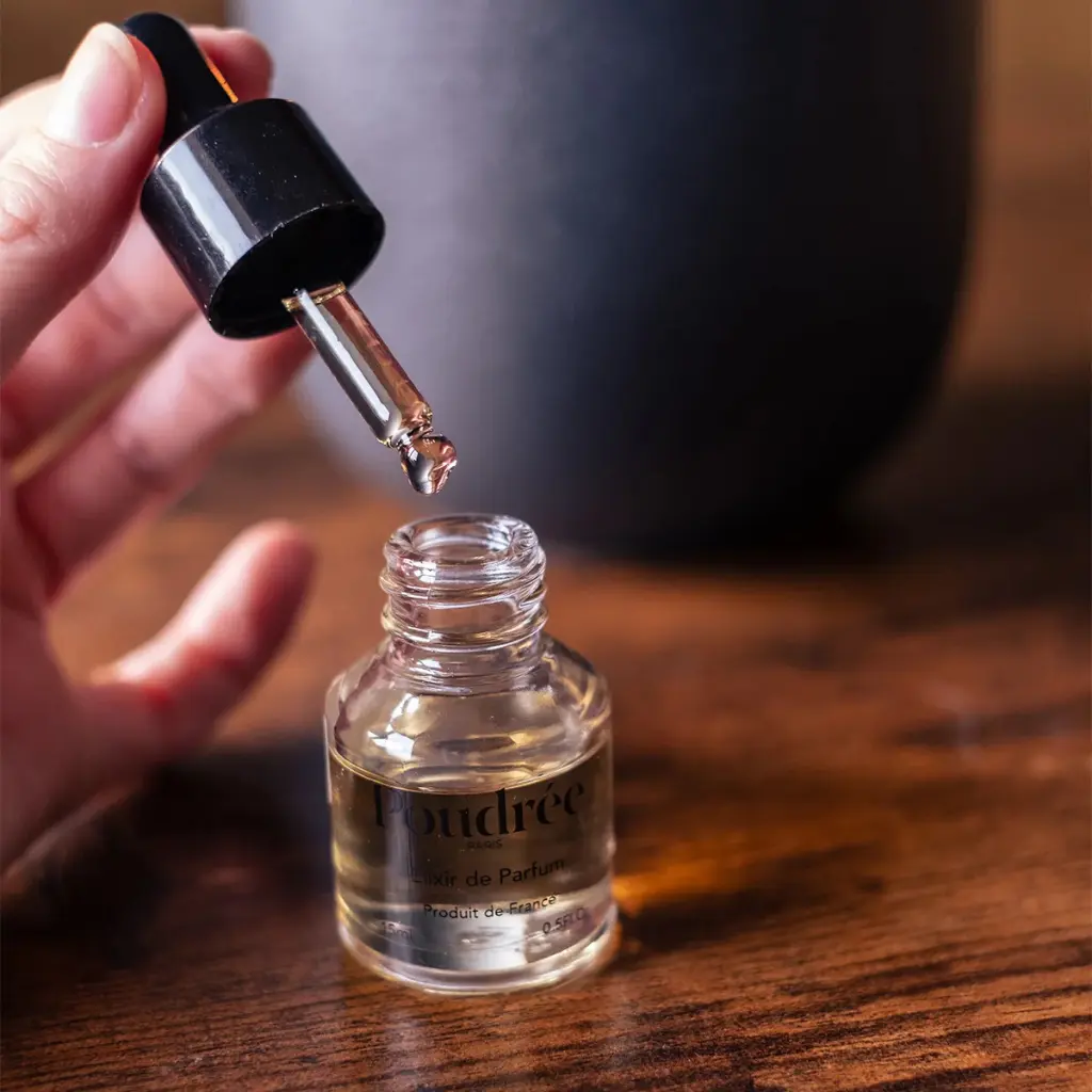 POUDREE Elyxir JARDIN BLANC lifestyle.webp