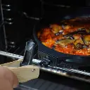 poele-24-cm-a-poignee-amovible four.webp