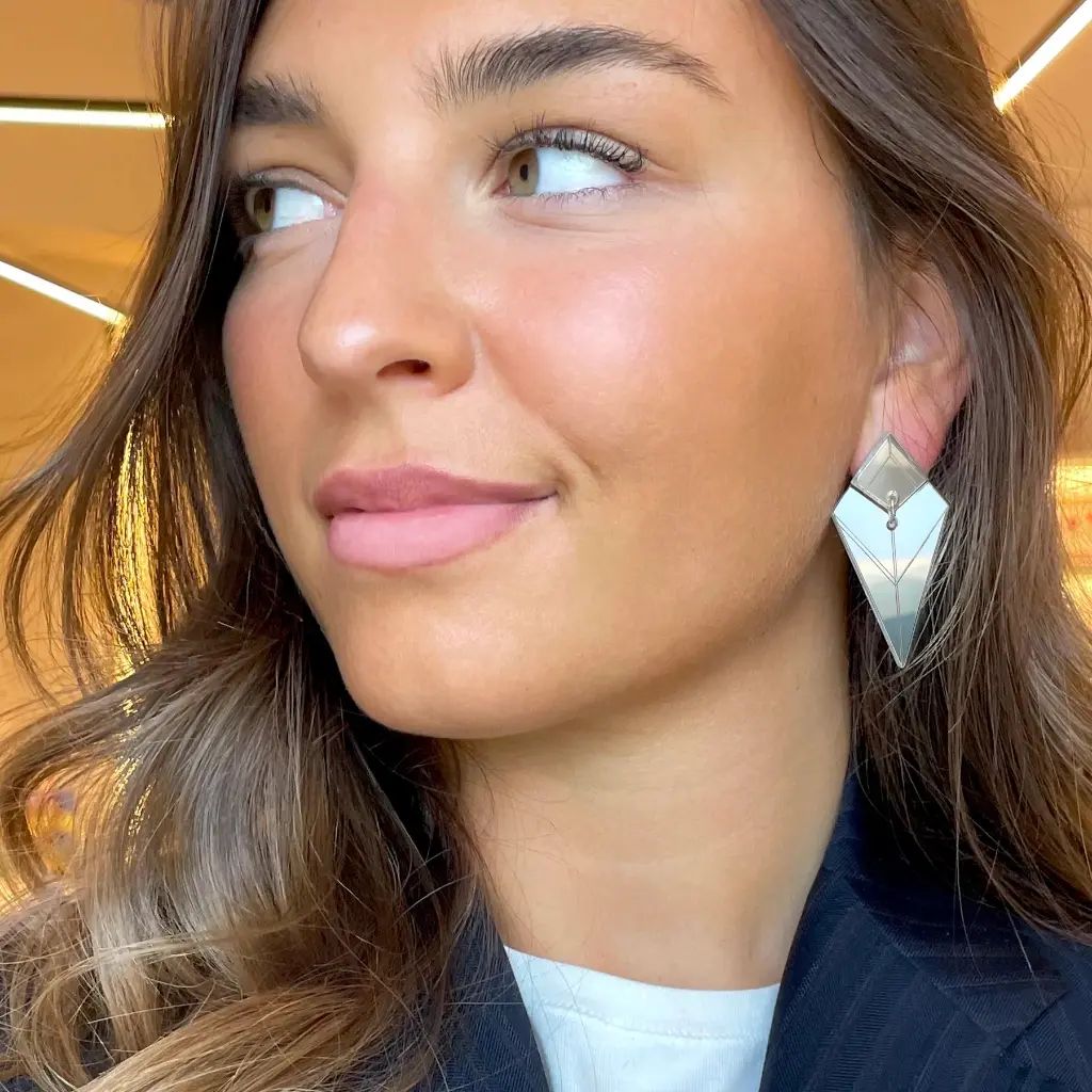 TELLMEE Sakura Argent lifestyle.webp