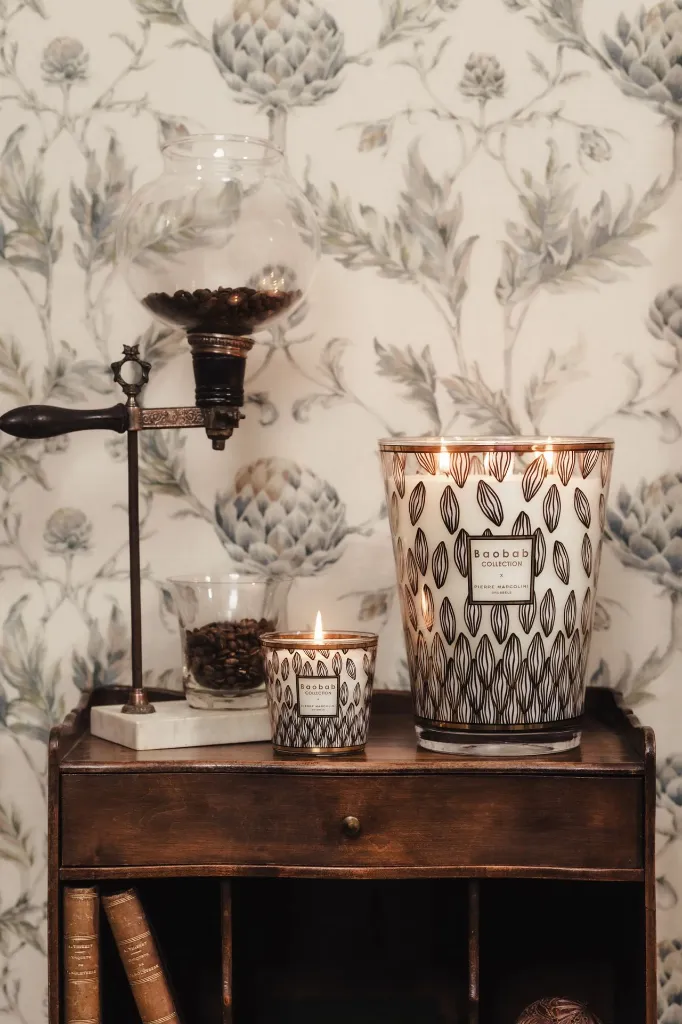 BAOBAB Bougie MARCOLINI Max08 Lifestyle Max24.webp