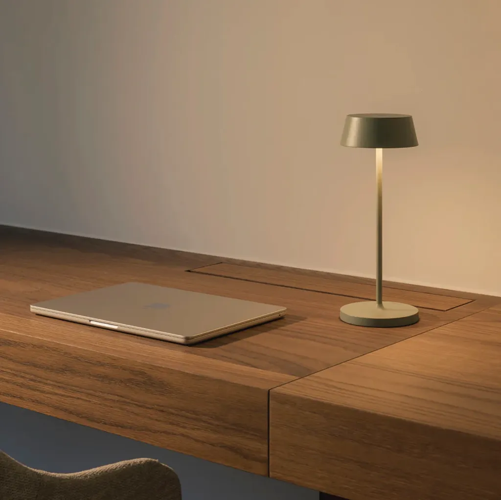 QOOZII Malta Olive LIFESTYLE.webp