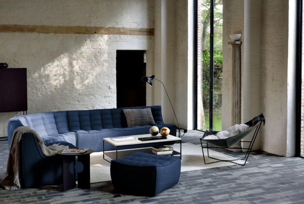 ETHNICRAFT - N701 Canapé MODULAIRE Module 2 places + module d'angle arrondi à 90° + module 3 places - Tissu Standard Bleu LIFESTYLE 1.webp