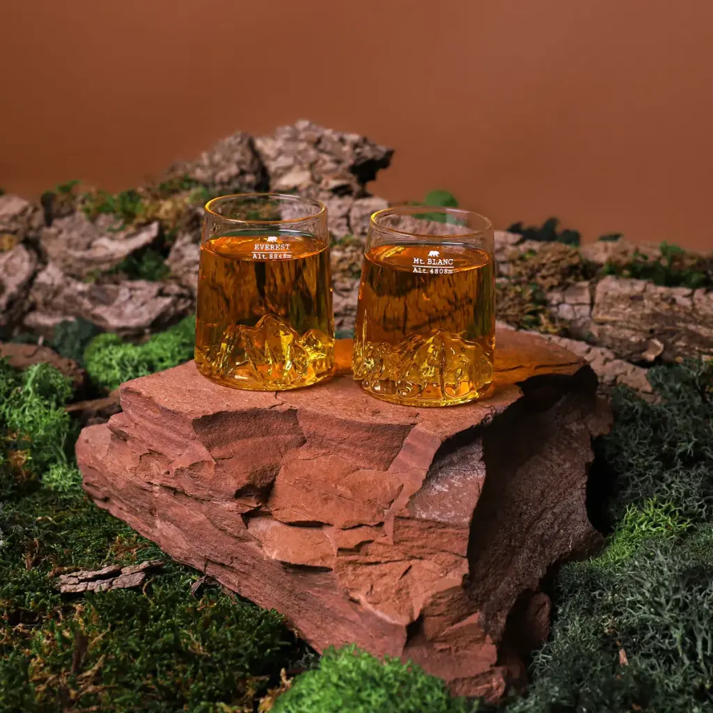 ALASKAN MAKER - Set de 2 Verres à Shooters TOPOGRAPHIC : Mont blanc et Mont Everest