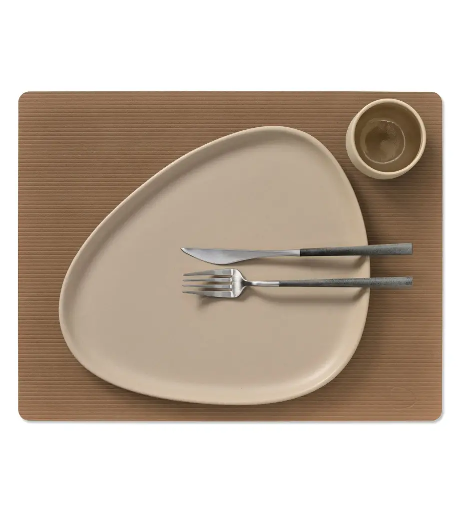 LINDDNA - Set de table RECTANGLE L CORDUROY Brown